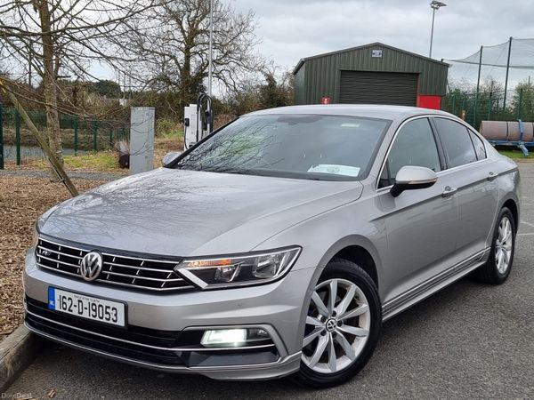 Volkswagen Passat Saloon, Diesel, 2016, Silver
