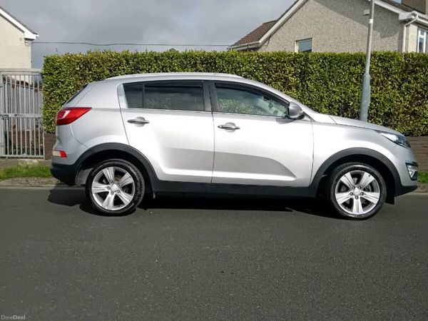 Kia Sportage SUV, Diesel, 2012, Silver