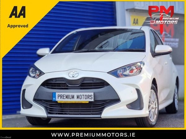Toyota Yaris Hatchback, Petrol, 2020, White