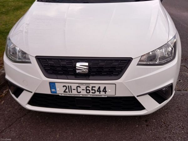 SEAT Ibiza Hatchback, Petrol, 2021, White