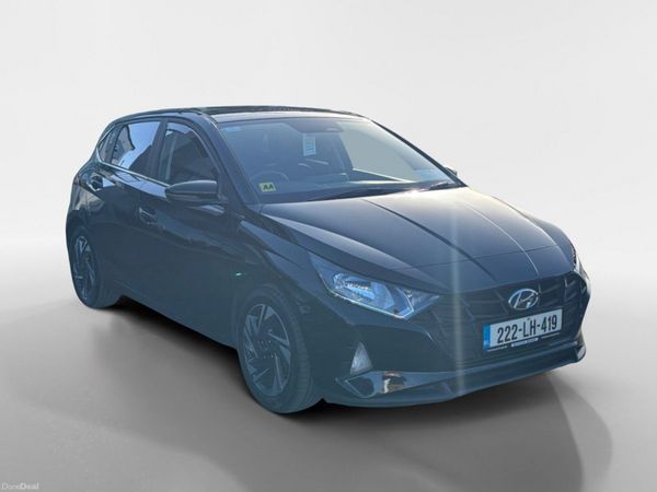 Hyundai i20 Hatchback, Petrol, 2022, Black