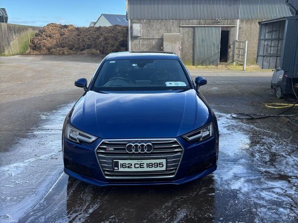 Audi A4 Saloon, Diesel, 2016, Blue