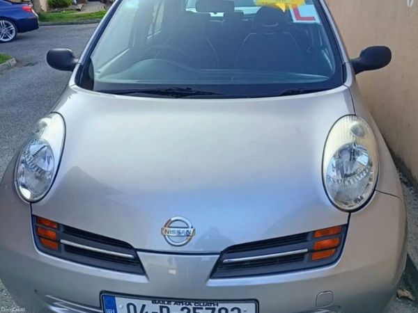 Nissan Micra Hatchback, Petrol, 2003, Green