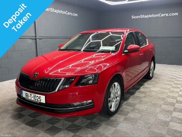 Skoda Octavia Hatchback, Diesel, 2018, Red