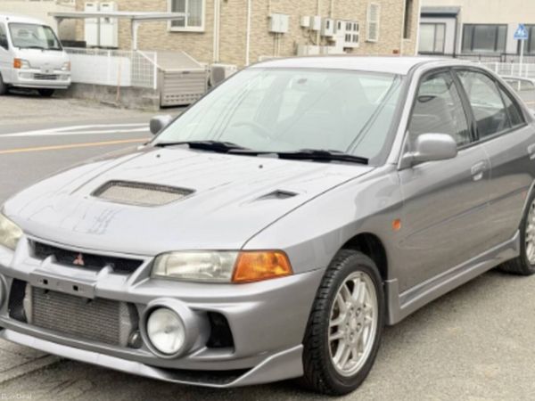 Mitsubishi Lancer Saloon, Petrol, 1996, Silver