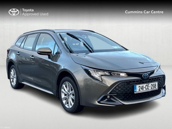 Toyota Corolla Estate, Petrol Hybrid, 2024, Green