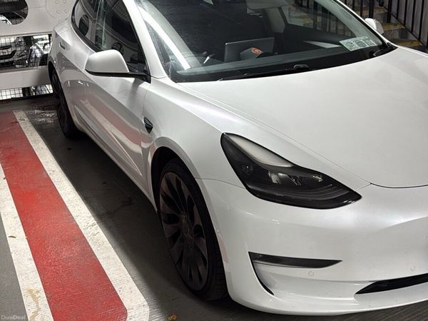 Tesla Model 3 Saloon, Electric, 2021, White