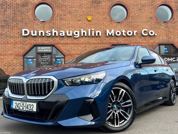 BMW 5-Series Saloon, Petrol Plug-in Hybrid, 2024, Blue