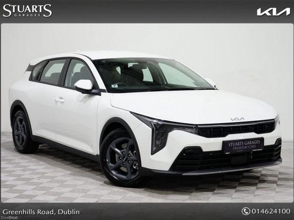 Kia K4 Hatchback, Petrol Hybrid, 2026, White