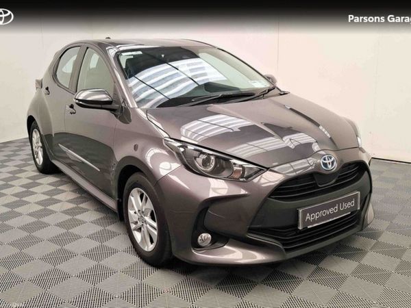 Toyota Yaris Hatchback, Petrol Hybrid, 2022, Grey