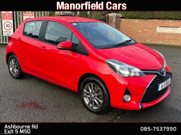 Toyota Yaris Hatchback, Petrol, 2016, Red