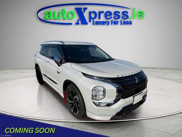 Mitsubishi Outlander SUV, Petrol Plug-in Hybrid, 2022, White