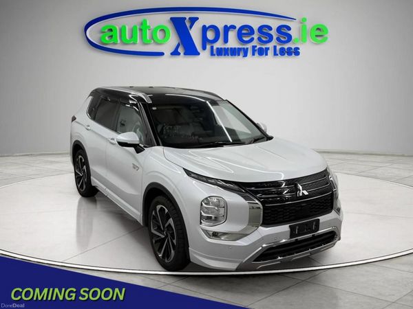 Mitsubishi Outlander SUV, Petrol Plug-in Hybrid, 2022, White