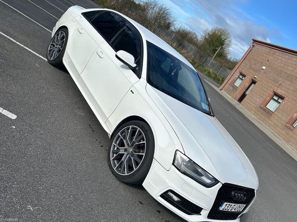 Audi A4 Saloon, Diesel, 2013, White