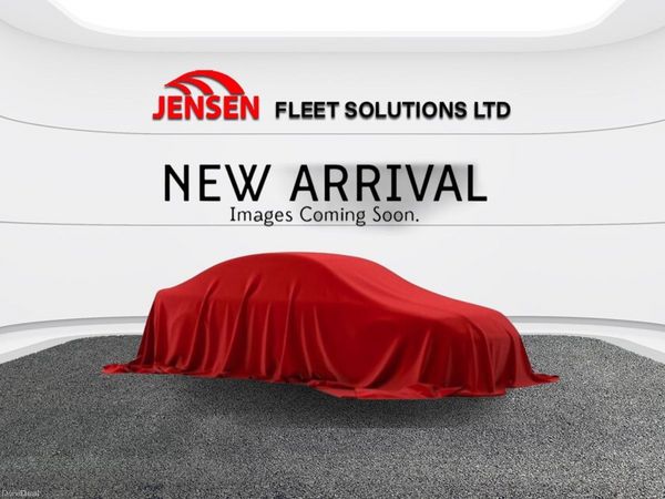 Ford Kuga SUV, Petrol Plug-in Hybrid, 2023, White