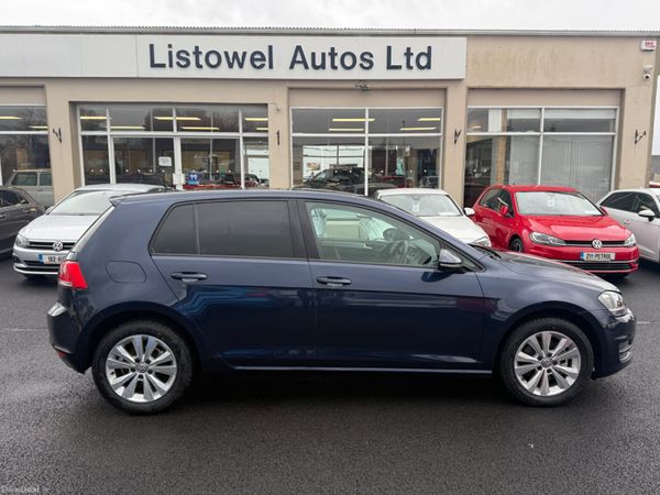 Volkswagen Golf Hatchback, Petrol, 2014, Blue