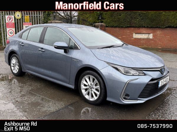 Toyota Corolla Saloon, Petrol Hybrid, 2021, Grey