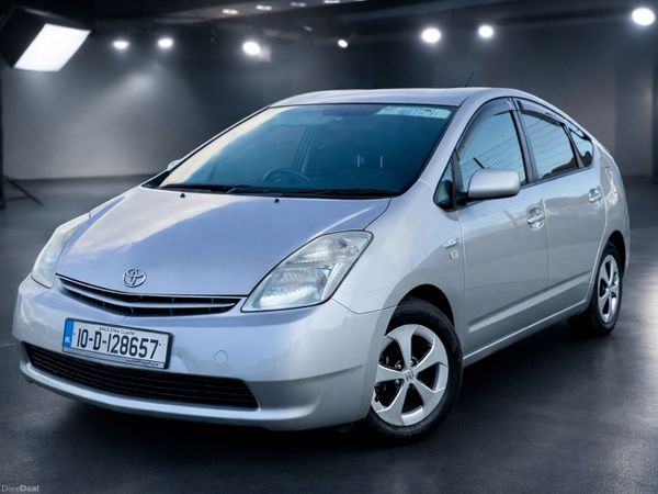 Toyota Prius Hatchback, Petrol Hybrid, 2010, Silver