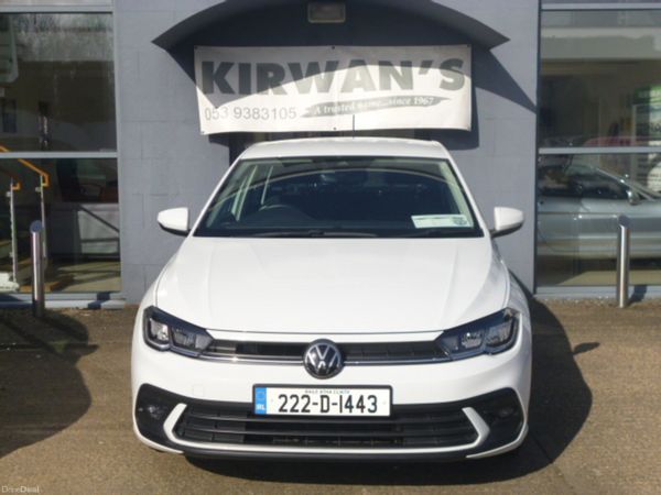Volkswagen Polo Hatchback, Petrol, 2022, White