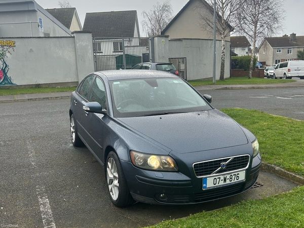 Volvo S40 Saloon, Petrol, 2007, Blue