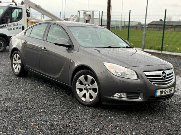 Opel Insignia Saloon, Diesel, 2010, Grey