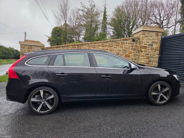 Volvo V60 Estate, Diesel, 2017, Black