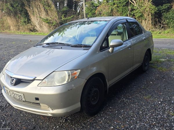 Honda Fit Saloon, Petrol, 2006, Grey