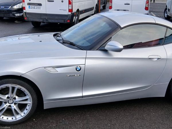 BMW Z4 Coupe, Petrol, 2010, Silver