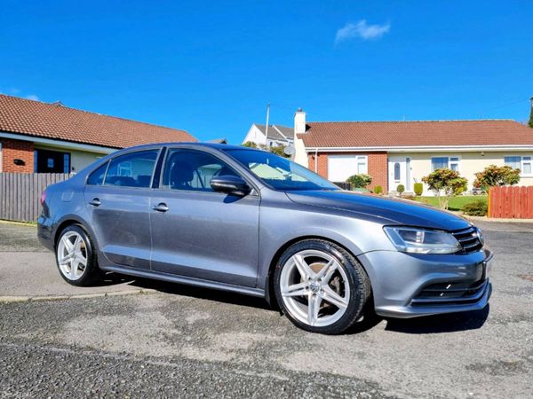 Volkswagen Jetta Saloon, Diesel, 2015, Grey