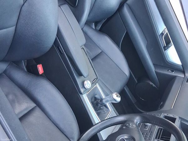 Mercedes-Benz C-Class Saloon, Diesel, 2011, Black