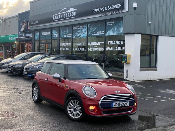 Mini Cooper Hatchback, Diesel, 2014, Red
