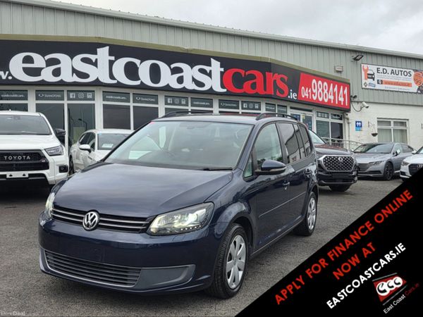 Volkswagen Touran MPV, Petrol, 2014, Blue