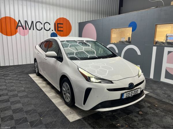 Toyota Prius Saloon, Petrol Hybrid, 2022, White