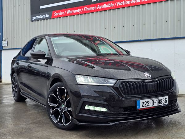Skoda Octavia Saloon, Diesel, 2022, Black
