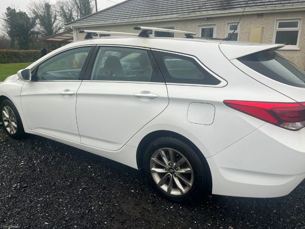 Hyundai i40 Estate, Diesel, 2018, White