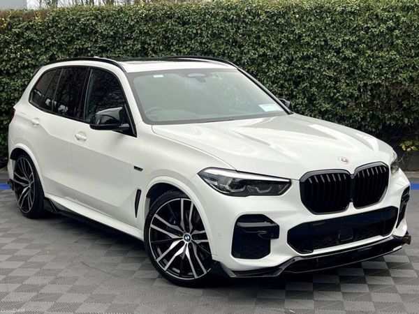 BMW X5 SUV, Petrol Plug-in Hybrid, 2022, White