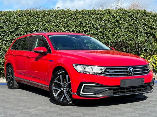 Volkswagen Passat Estate, Petrol Plug-in Hybrid, 2022, Red