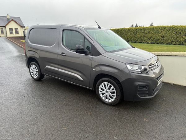 Citroen Berlingo MPV, Diesel, 2024, Grey