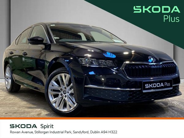 Skoda Octavia Saloon, Diesel, 2025, Black