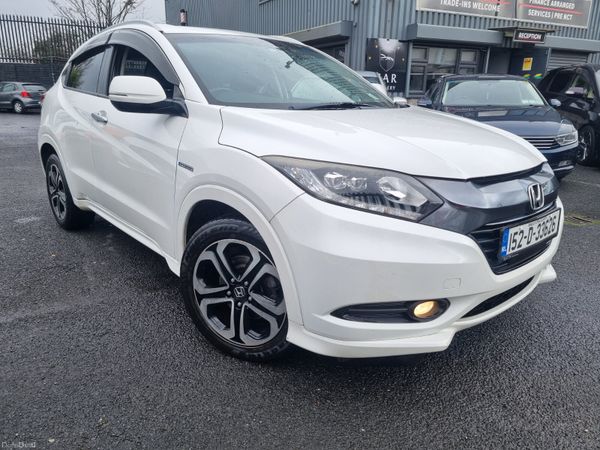 Honda Vezel MPV, Petrol Hybrid, 2015, White
