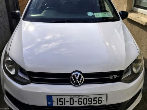 Volkswagen Polo Hatchback, Petrol, 2015, White