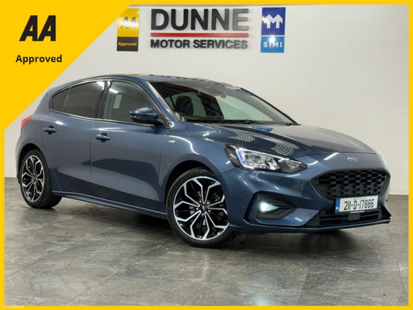 Ford Focus Hatchback, Petrol Hybrid, 2021, Blue