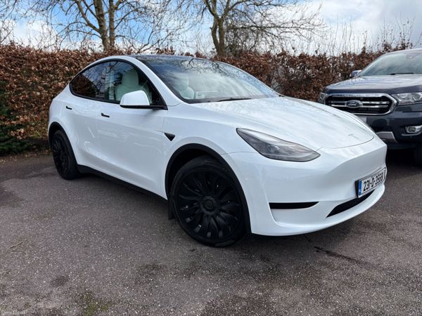 Tesla Model Y SUV, Electric, 2023, White