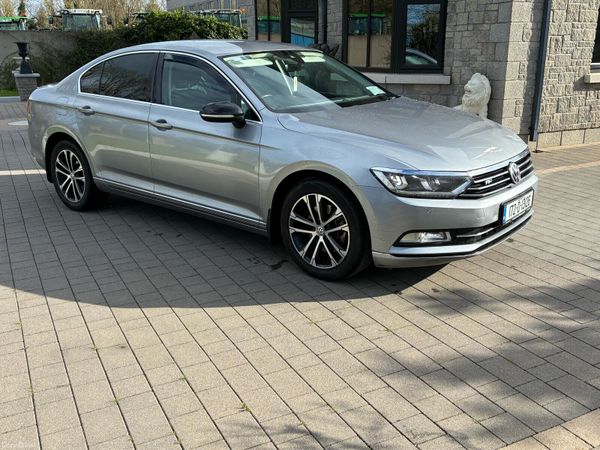 Volkswagen Passat Saloon, Diesel, 2017, Grey