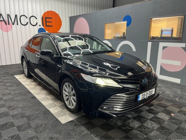 Toyota Camry Saloon, Petrol Hybrid, 2020, Black