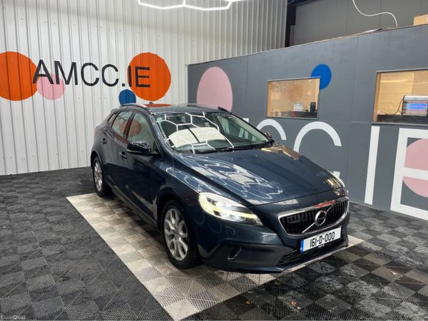 Volvo V40 Saloon, Diesel, 2016, Blue