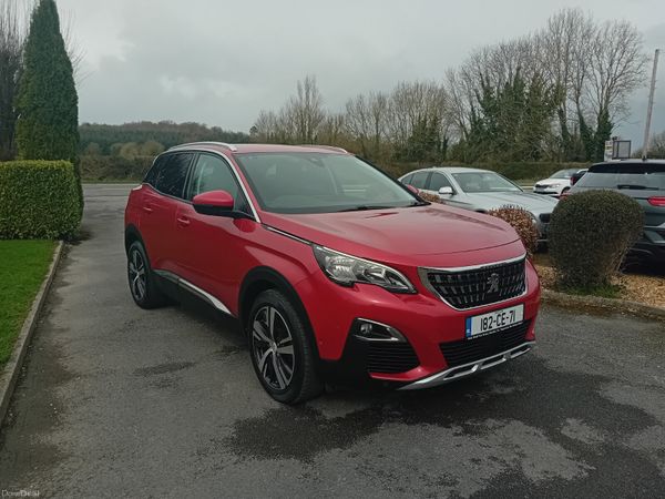 Peugeot 3008 MPV, Diesel, 2018, Red