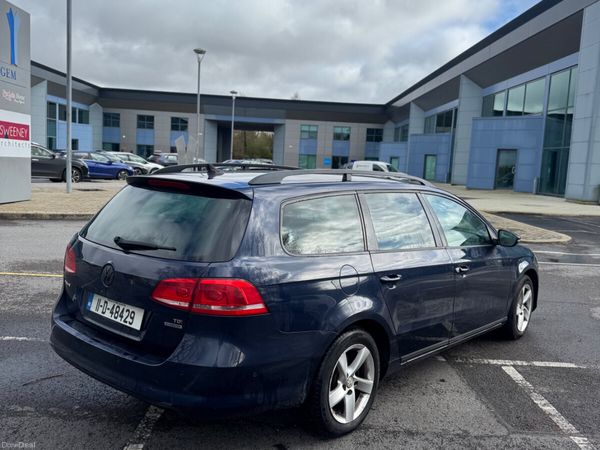 Volkswagen Passat Estate, Diesel, 2011, Blue
