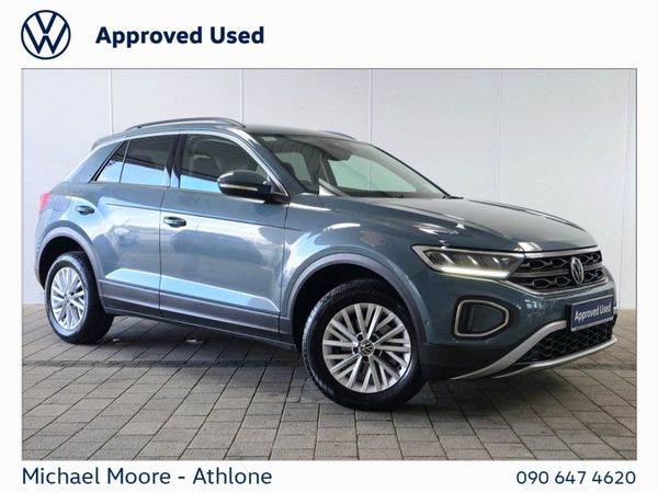 Volkswagen T-Roc SUV, Diesel, 2023, Blue
