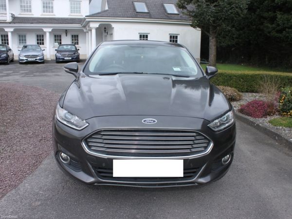Ford Mondeo Hatchback, Diesel, 2016, Grey